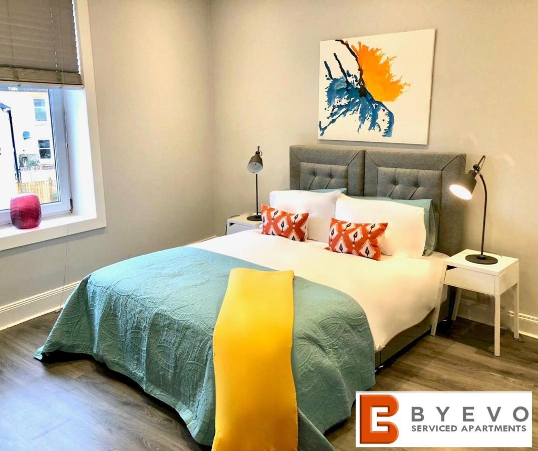 Byevo Almar Villa - Close To City And Airport - Perfect For Contractors Or Large Groups Глазгоу Екстериор снимка