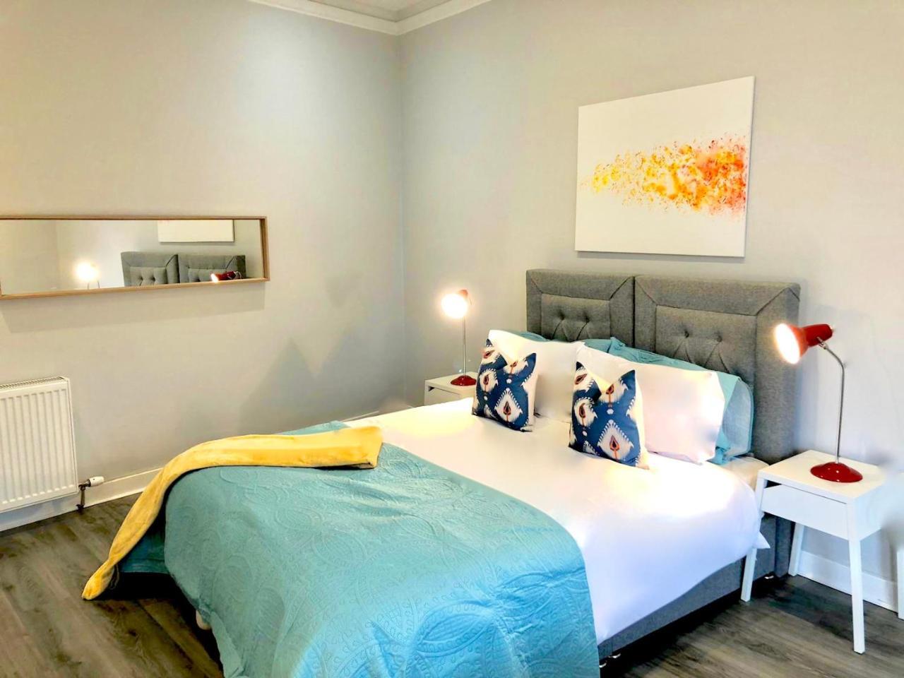 Byevo Almar Villa - Close To City And Airport - Perfect For Contractors Or Large Groups Глазгоу Екстериор снимка